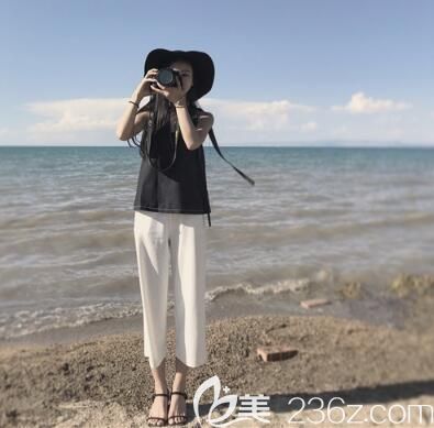 在長(zhǎng)沙梵童整形醫(yī)院做完吸脂瘦大腿術(shù)后半個(gè)月<span style=