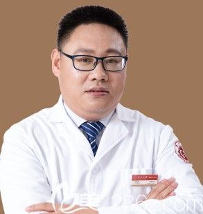 廣州廣大口腔越秀院區(qū)醫(yī)務(wù)院長劉國輝博士