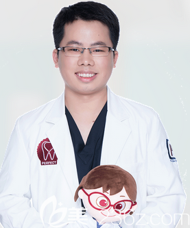 湛江致美口腔正畸主任楊天權(quán)