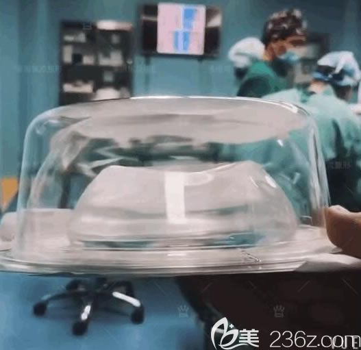 娜琦麗晶面假體產(chǎn)品展示