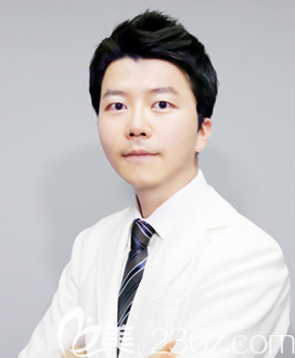 韓國(guó)noblesse整形外科金嘉藍(lán)院長(zhǎng) 韓國(guó)noblesse整形外科金嘉藍(lán)院長(zhǎng)