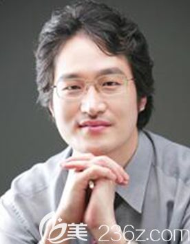 李俊成 韓國trend整形醫(yī)院院長 李俊成 韓國trend整形醫(yī)院院長