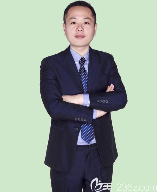 鄭州藝齡醫(yī)療美容診所楊光