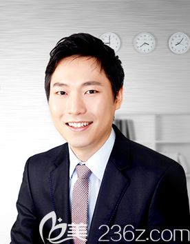 卞洸 韓國cueviss整形醫(yī)院院長 卞洸 韓國cueviss整形醫(yī)院院長