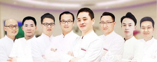 雅悅口腔的醫(yī)生團隊 雅悅口腔的醫(yī)生團隊