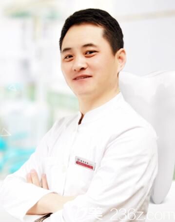 上海雅悅口腔連鎖院長王杰 上海雅悅口腔連鎖院長王杰