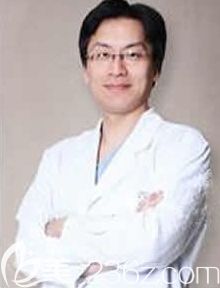 任平鎮(zhèn) 韓國我們整形外科院長