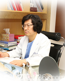 韓國Saehan整形外科趙敬曲院長 韓國Saehan整形外科趙敬曲院長