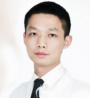 成都成美整形美容醫(yī)院王立鵬