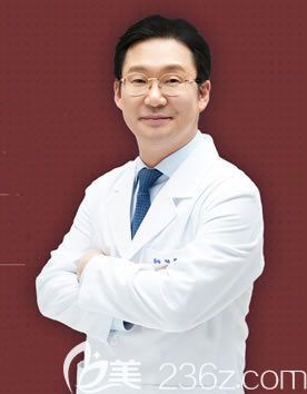 鄭佑昌 韓國鄭佑昌整形醫(yī)院院長 鄭佑昌 韓國鄭佑昌整形醫(yī)院院長