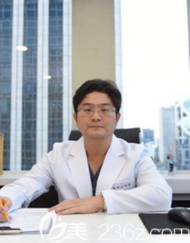 高國鎮(zhèn) 韓國明星整形外科代表院長