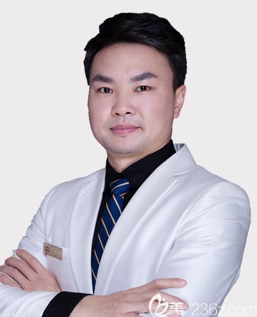 Yestar合肥藝星整形外科主任耿繼龍 Yestar合肥藝星整形外科主任耿繼龍