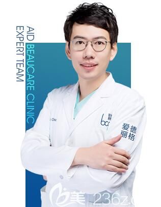 大連愛德麗格醫(yī)療美容醫(yī)院整形外科主任馮勇