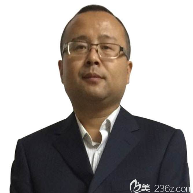 贛州薇琳醫(yī)療美容技術(shù)院長吳繼光簡介