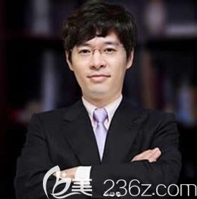 文珠峰 韓國IAM整形外科院長(zhǎng) 文珠峰 韓國IAM整形外科院長(zhǎng)