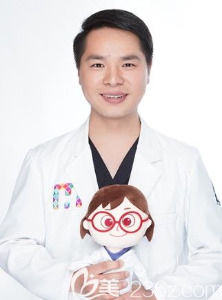 昆明尚愛韓美口腔北京路門診正畸科醫(yī)生孔明星 昆明尚愛韓美口腔北京路門診正畸科醫(yī)生孔明星