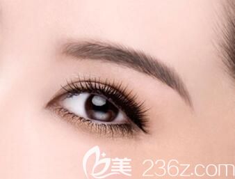 為什么不建議開眼角是在擔心會留疤嗎？