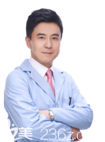 韓國德漢斯整形醫(yī)院韓萬旭院長