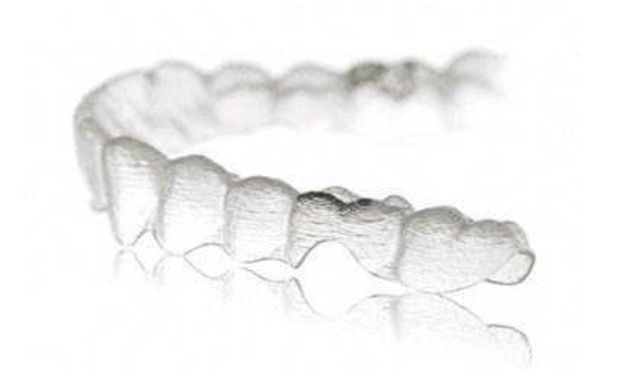 重慶美奧口腔醫(yī)生劉洋來(lái)解析：隱適美隱形矯正效果好嗎