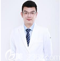 成都西區(qū)整形美容醫(yī)院陳鴻