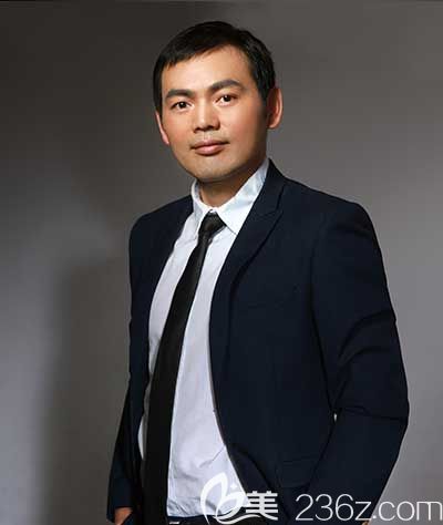 長沙瑞泰科爾雅口腔李隆醫(yī)生 長沙瑞泰科爾雅口腔李隆醫(yī)生