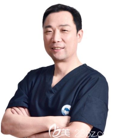洛陽維樂口腔的種植醫(yī)生邱承林 洛陽維樂口腔的種植醫(yī)生邱承林