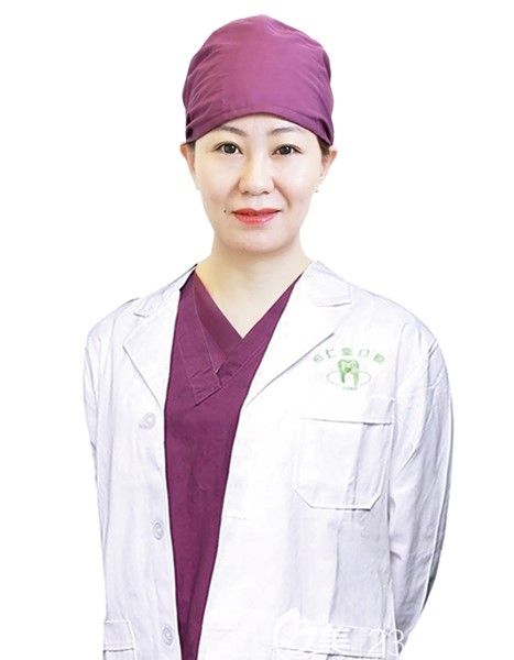 銀川和仁堂口腔門店醫(yī)生張潔