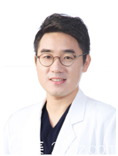 韓國寶士麗李承浩醫(yī)生