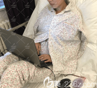 劉曉榮醫(yī)生給我做傲諾拉假體隆胸第3天樣子