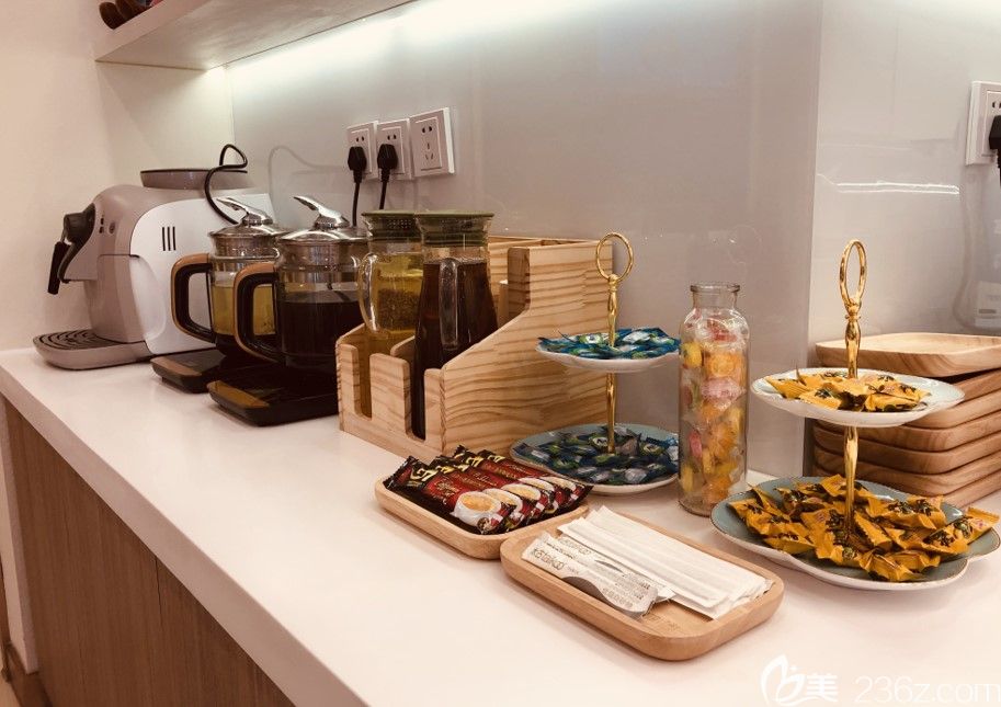 重慶維樂口腔的零食區(qū)