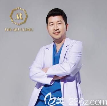 泰國藝術(shù)整形外科Dr.art Thamratana院長