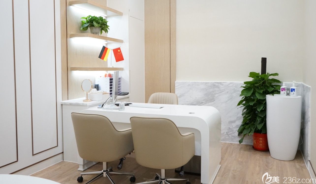 佛山登特口腔看診室環(huán)境 佛山登特口腔看診室環(huán)境