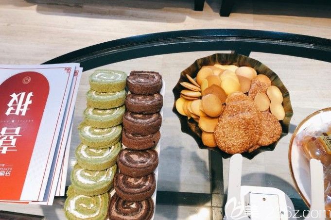 牙博士口腔為顧客準(zhǔn)備的小吃