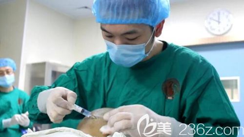 院內(nèi)涵蓋了多項(xiàng)診療項(xiàng)目