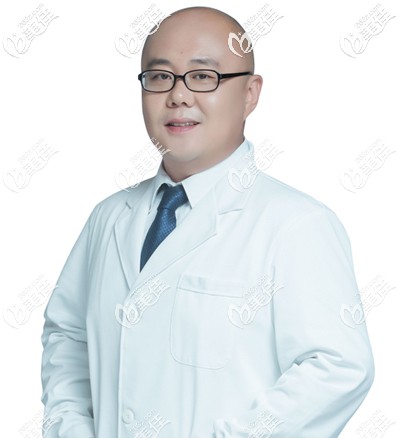 沈陽百嘉麗口腔綜合治療醫(yī)師王卓勛