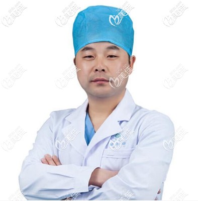 合肥碧蓮盛植發(fā)醫(yī)生劉舉利 合肥碧蓮盛植發(fā)醫(yī)生劉舉利