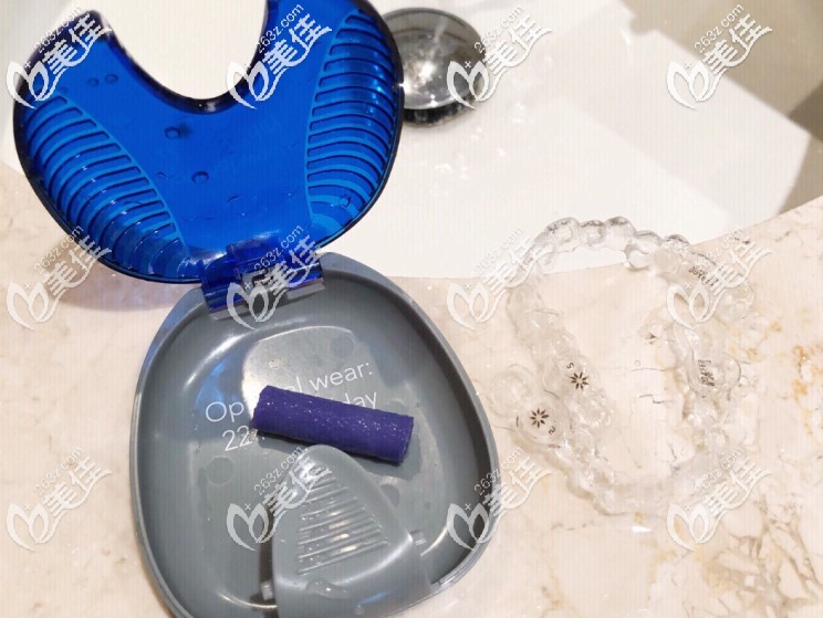 我的隱適美隱形牙套及咬膠