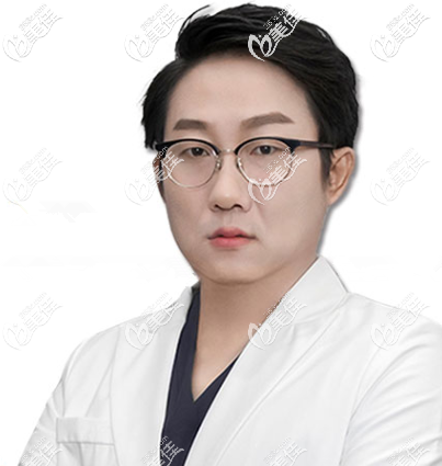 北京麗星翼美侯麗平醫(yī)生 北京麗星翼美侯麗平醫(yī)生