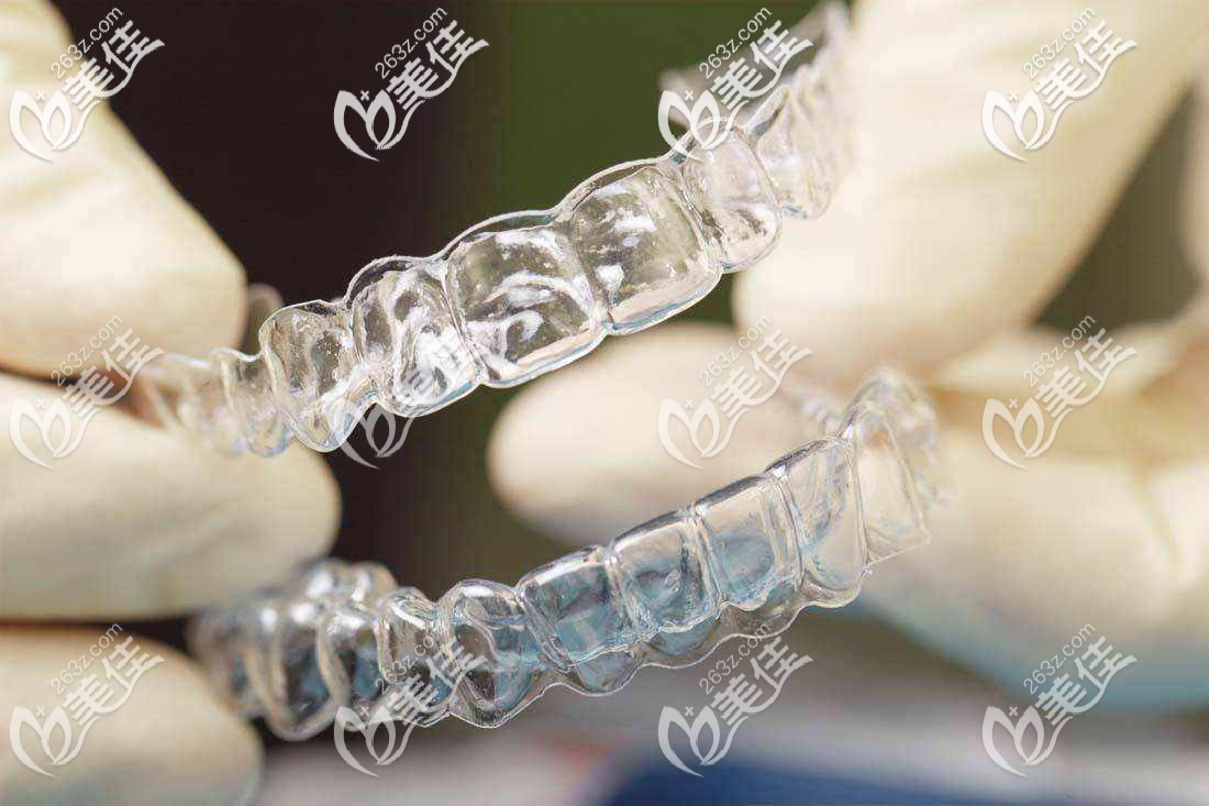 鄭州隱形矯正牙齒價(jià)格 鄭州隱形矯正牙齒價(jià)格