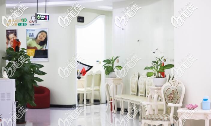 海南微笑牙科休息區(qū) 海南微笑牙科休息區(qū)