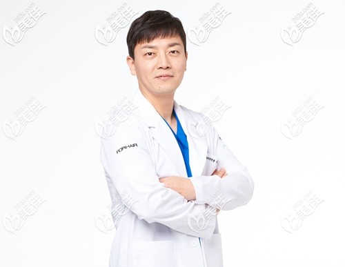 韓國forhair毛發(fā)移植的崔尚英院長 韓國forhair毛發(fā)移植的崔尚英院長