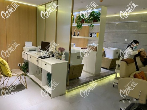 術(shù)后提供貼心理療服務(wù)