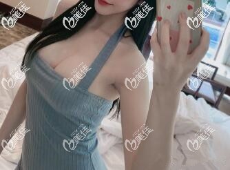 人也跟著變得自信