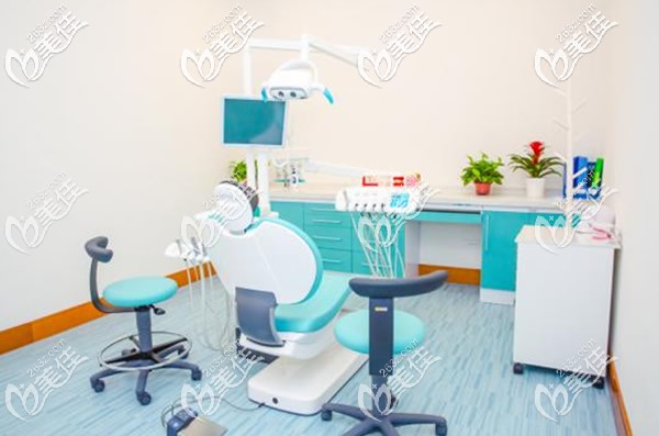 華醫(yī)口腔修復科