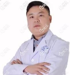 楊丕波 武漢優(yōu)益佳口腔種植院長(zhǎng)