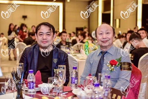 多次參加國(guó)內(nèi)外學(xué)術(shù)交流