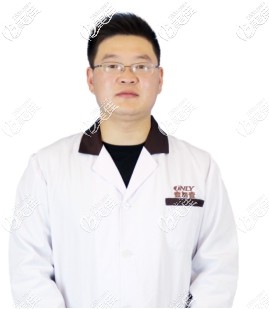 王勝利醫(yī)生簡(jiǎn)歷