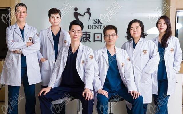 <!--<i data=20240703-sp></i>-->曙康醫(yī)生團隊 <!--<i data=20240703-sp></i>-->曙康醫(yī)生團隊