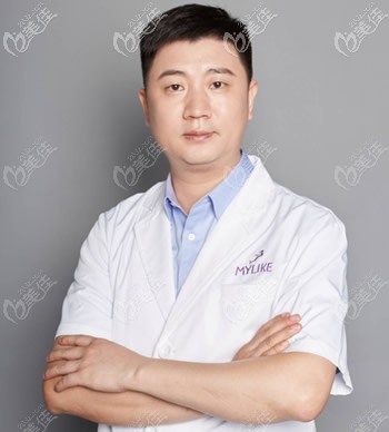 泉州美萊華美整形技術(shù)院長楊紅華 泉州美萊華美整形技術(shù)院長楊紅華