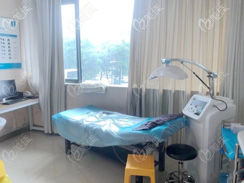 術(shù)后頭皮護(hù)理理療室